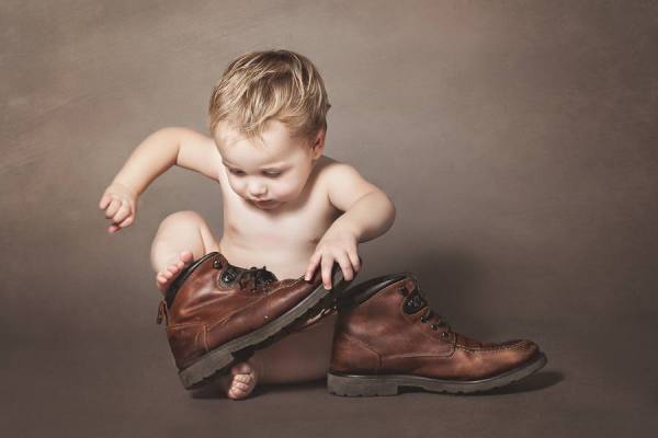 Photograph Anita Meezen Put On Your Shoes on One Eyeland